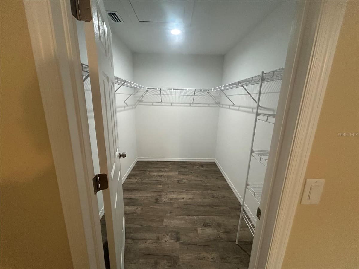 801 WALDRON STREET — photo 18 of 22