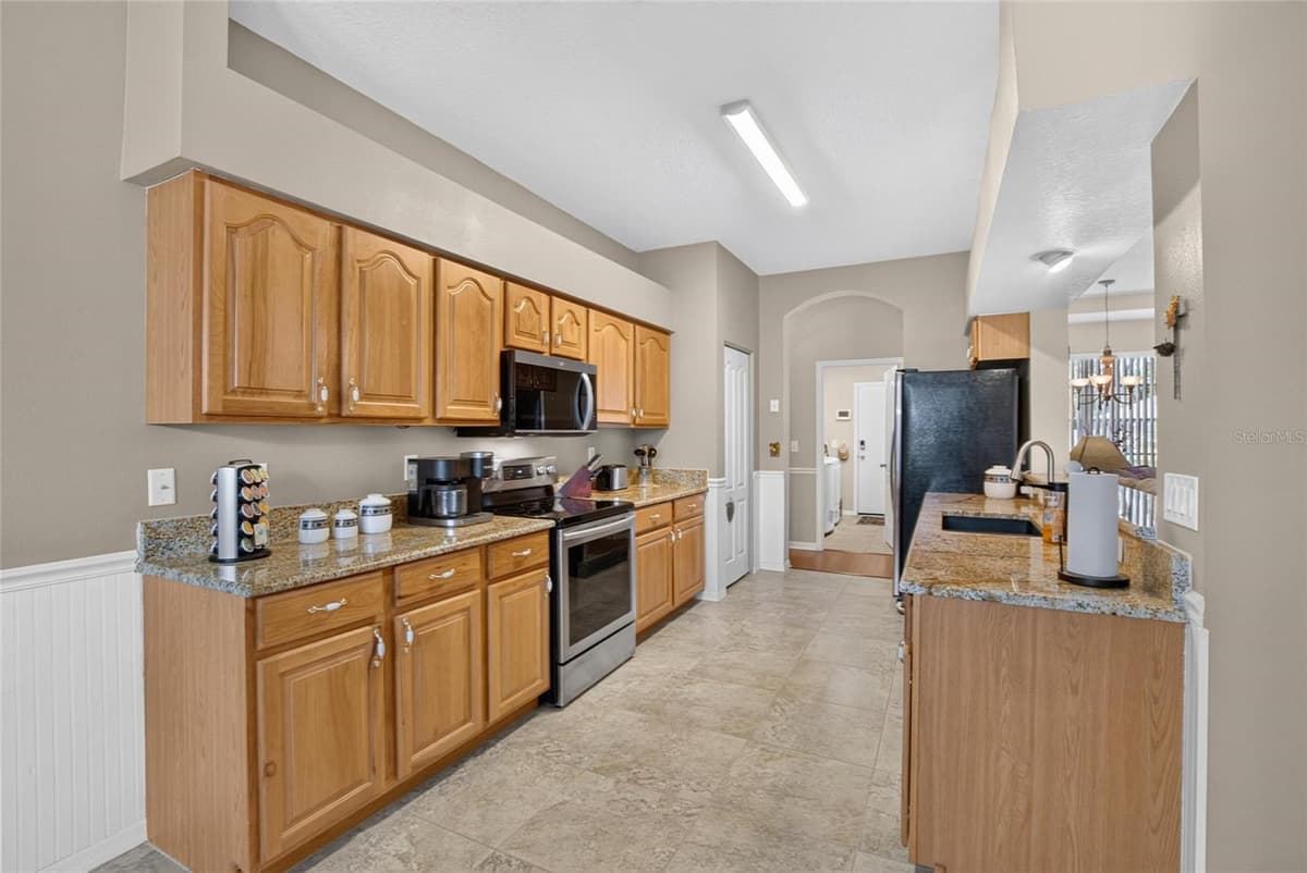 2803 BROOKE PINES COURT — photo 17 of 55