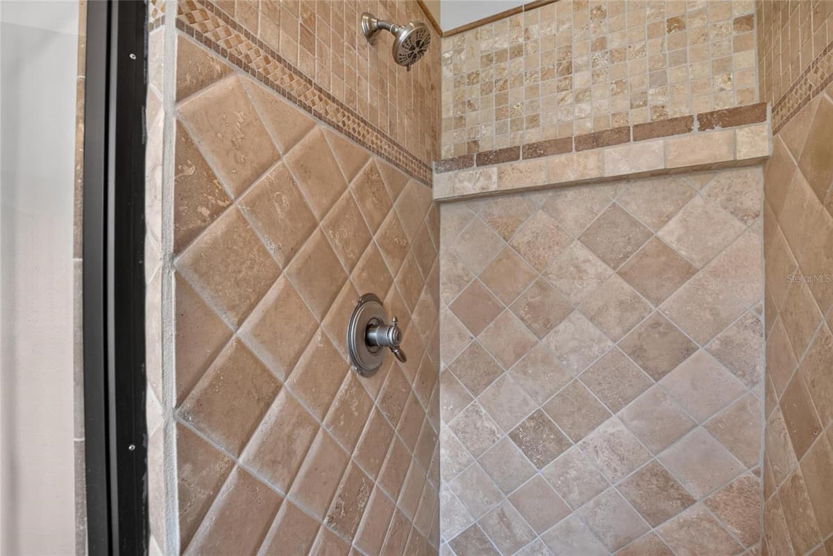 2803 BROOKE PINES COURT — photo 27 of 55