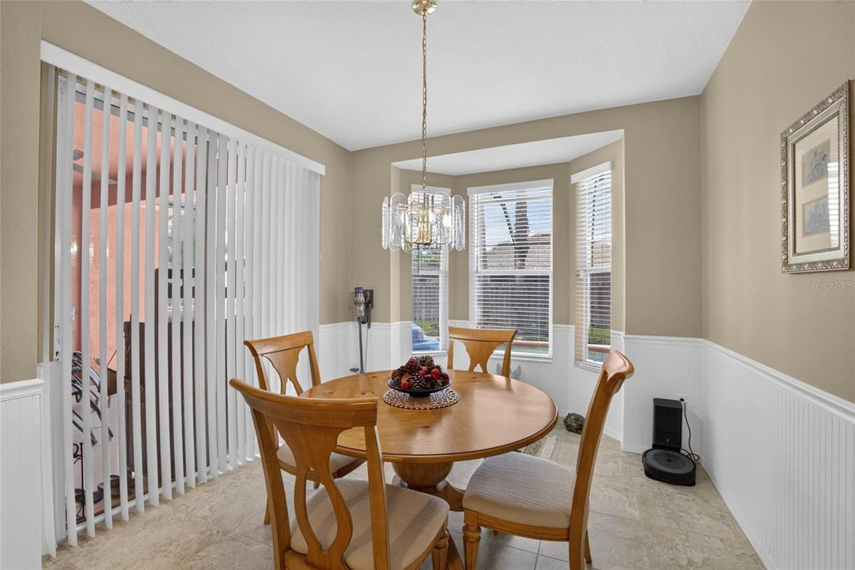 2803 BROOKE PINES COURT — photo 21 of 55