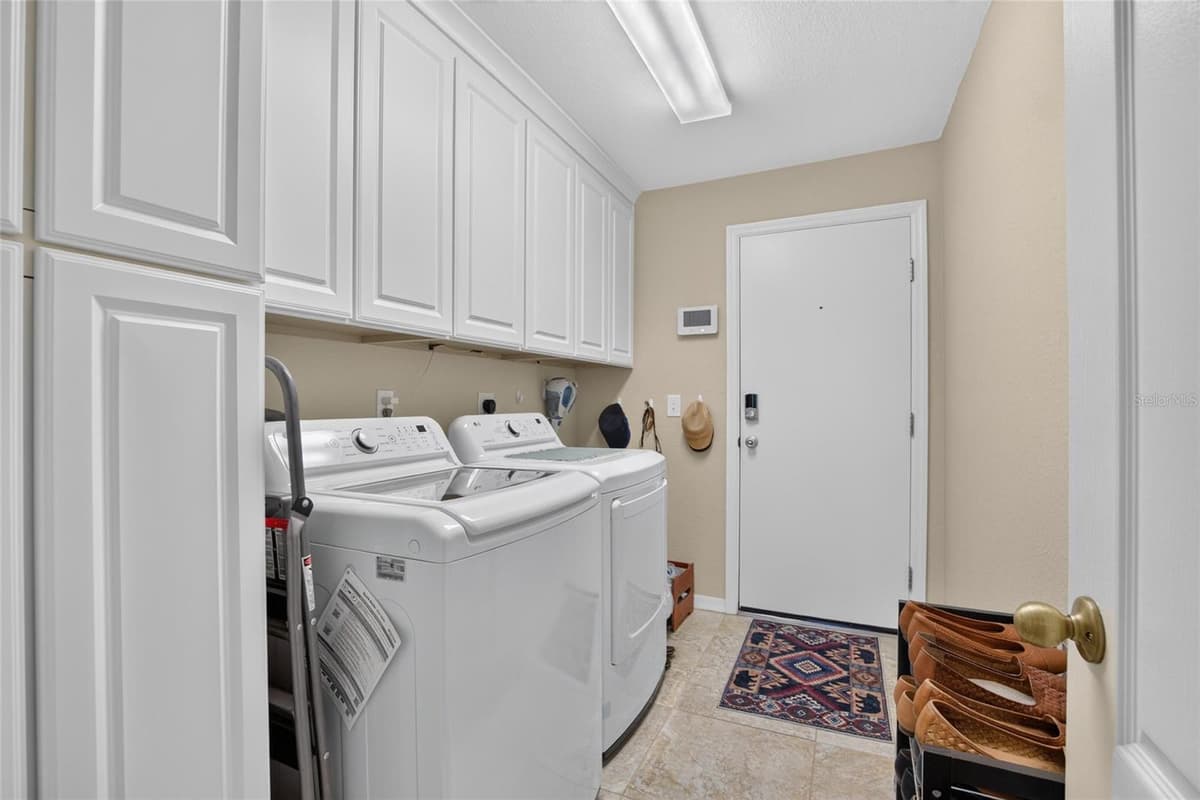 2803 BROOKE PINES COURT — photo 37 of 55