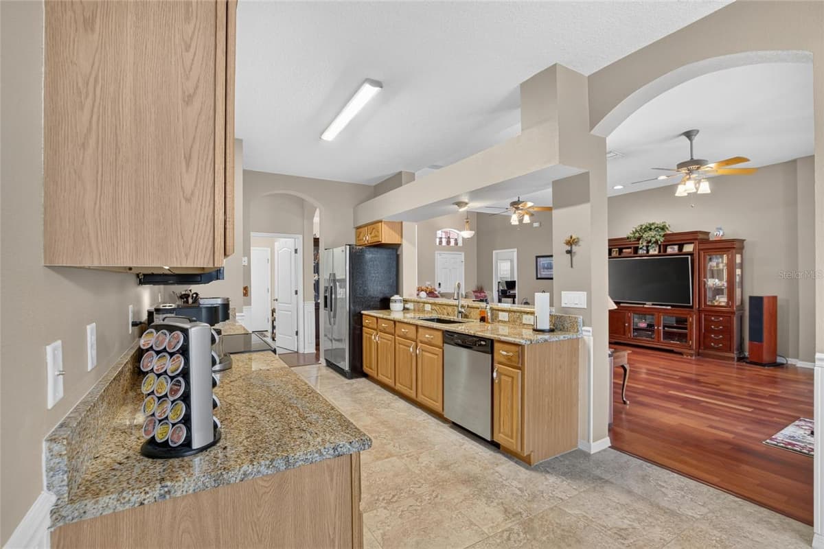 2803 BROOKE PINES COURT — photo 18 of 55