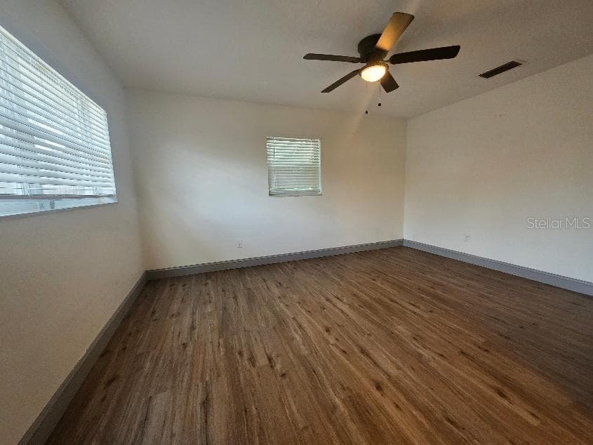 958 COBBLESTONE DRIVE — photo 7 of 12