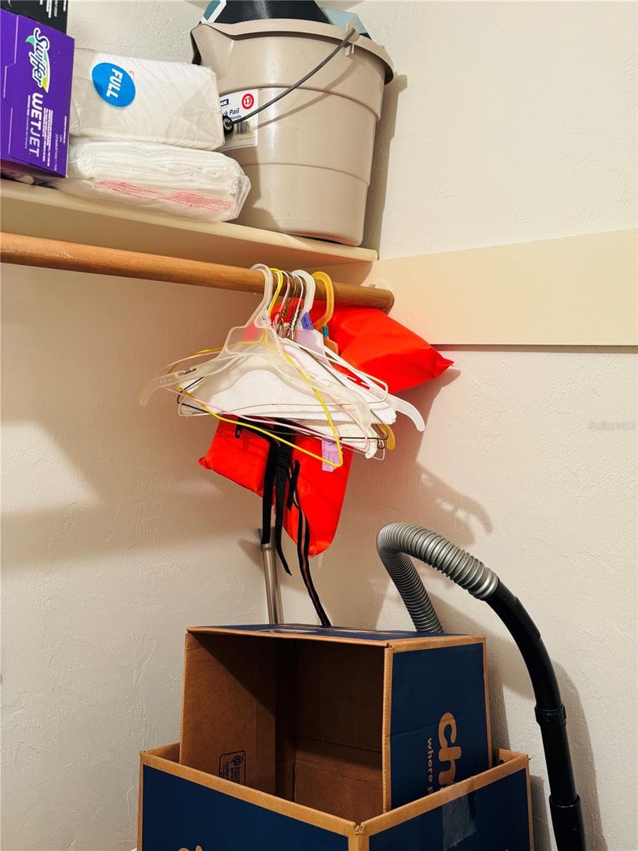 1640 JUNO TRAIL — photo 23 of 43