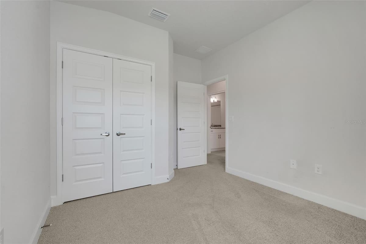 3768 SAGEFIELD DRIVE — photo 14 of 21