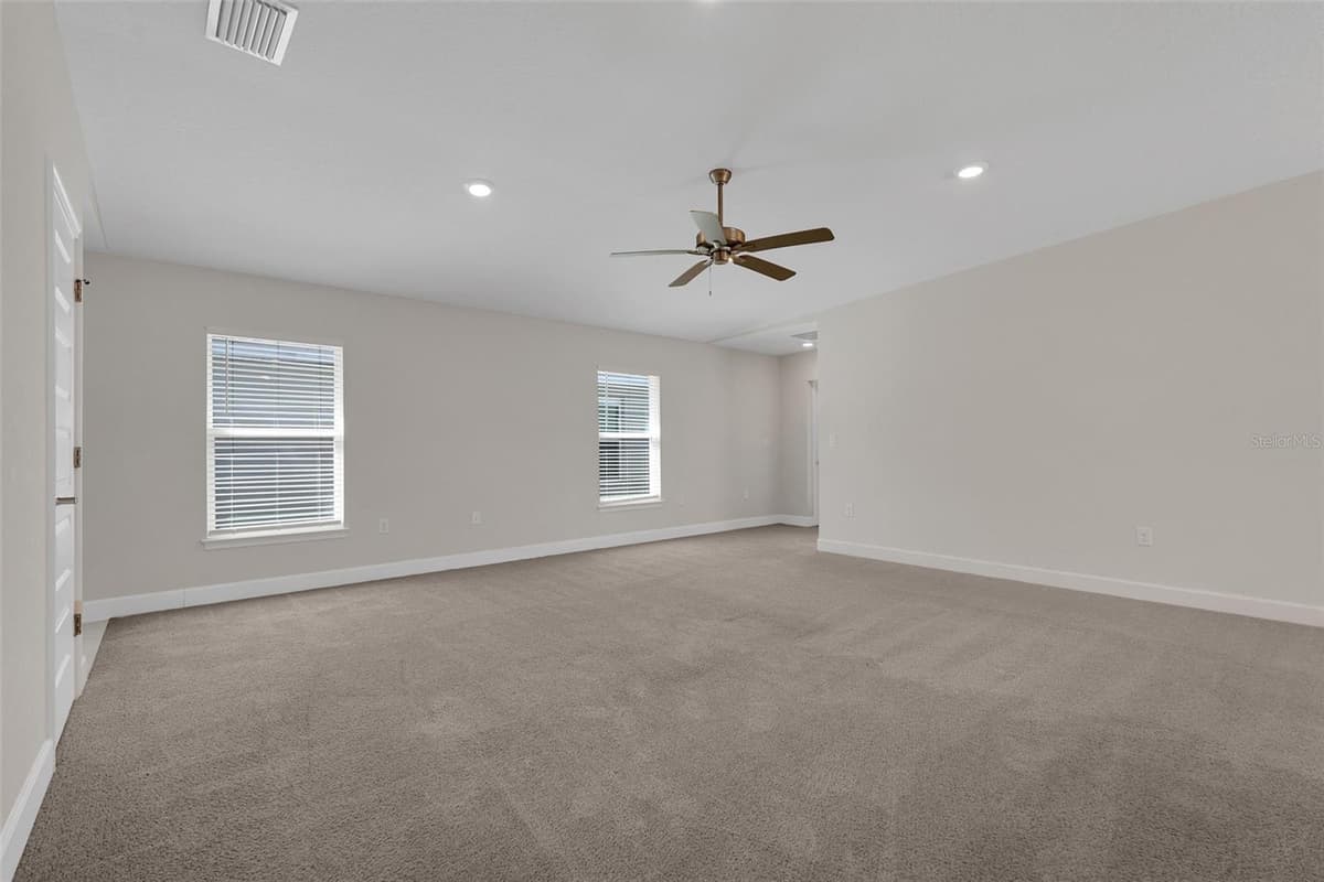 3768 SAGEFIELD DRIVE — photo 10 of 21
