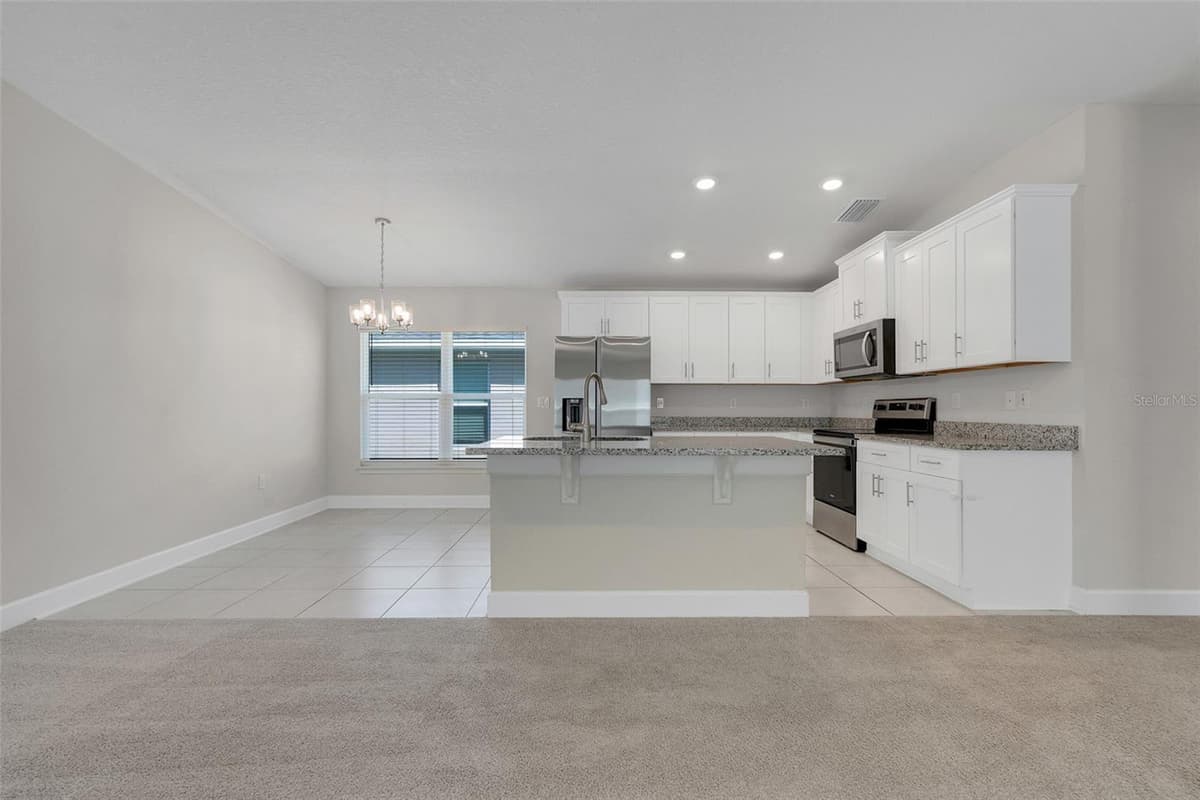 3768 SAGEFIELD DRIVE — photo 8 of 21