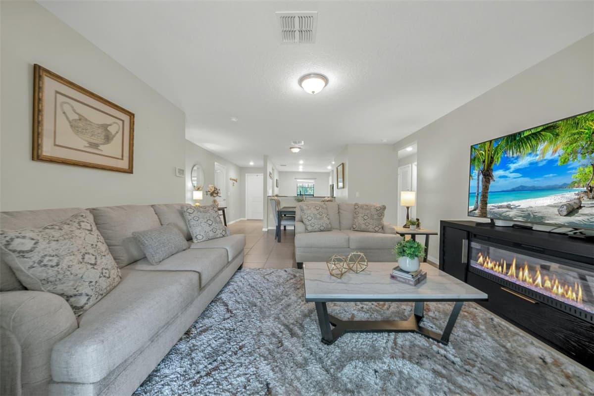 3172 PARMA DRIVE — photo 17 of 43