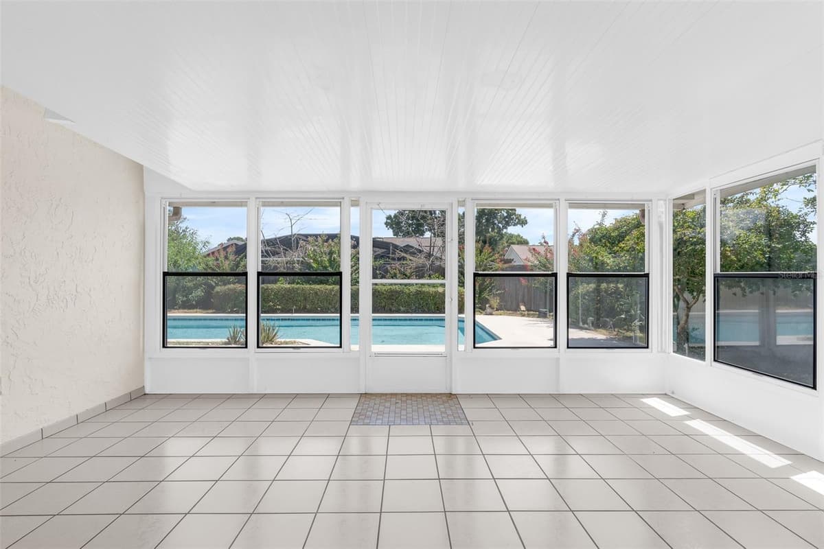 8971 ANGELICA DRIVE — photo 33 of 73