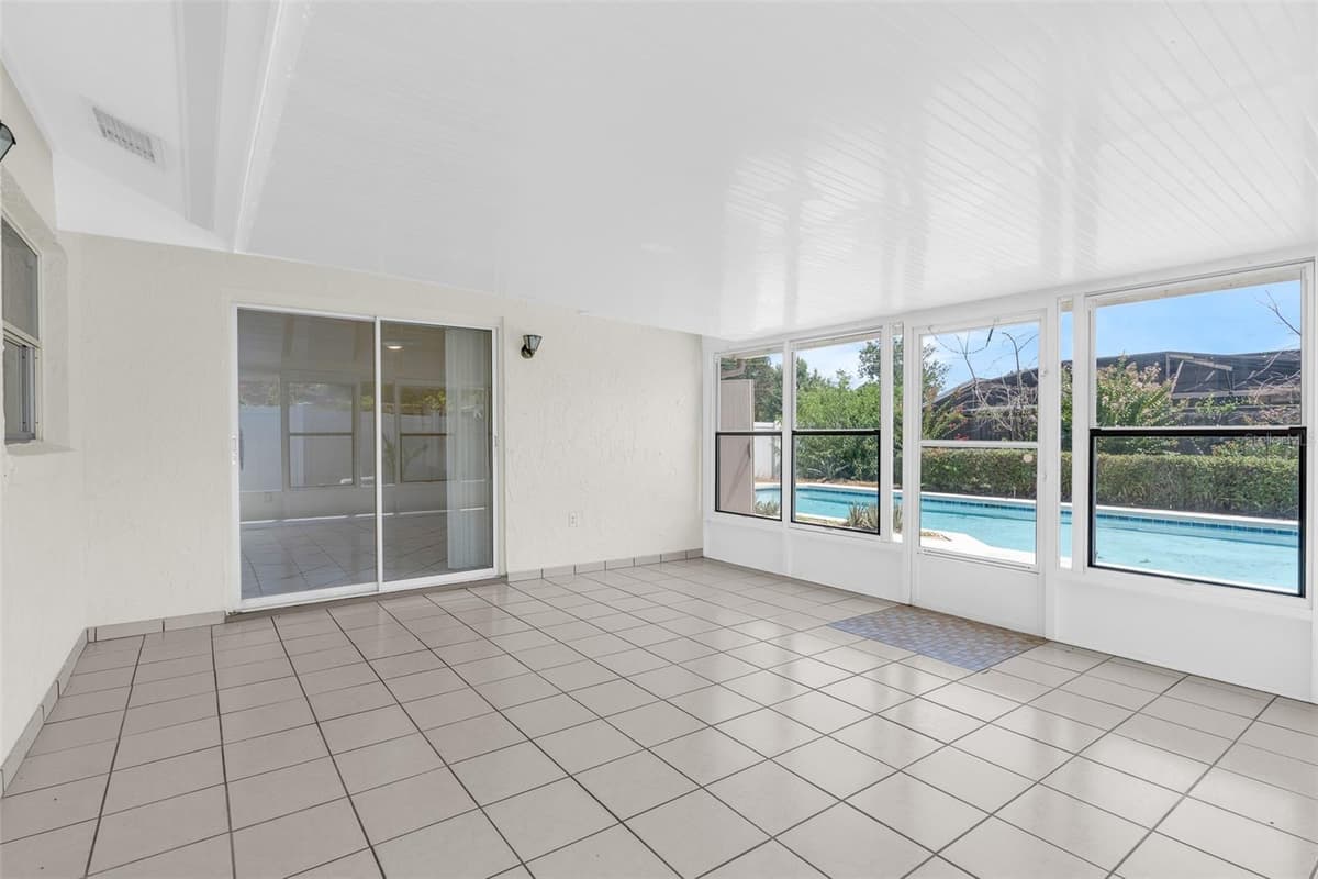 8971 ANGELICA DRIVE — photo 31 of 73