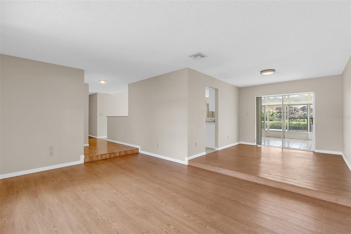 8971 ANGELICA DRIVE — photo 17 of 73