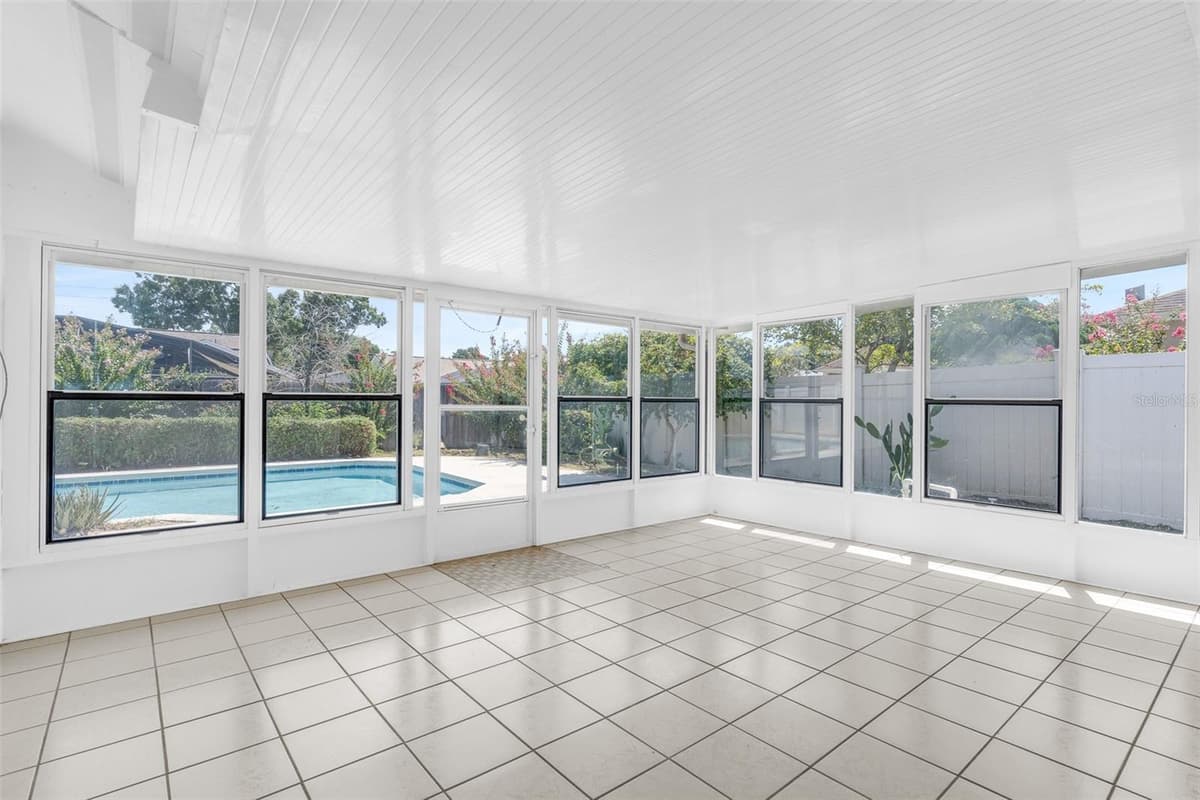 8971 ANGELICA DRIVE — photo 32 of 73