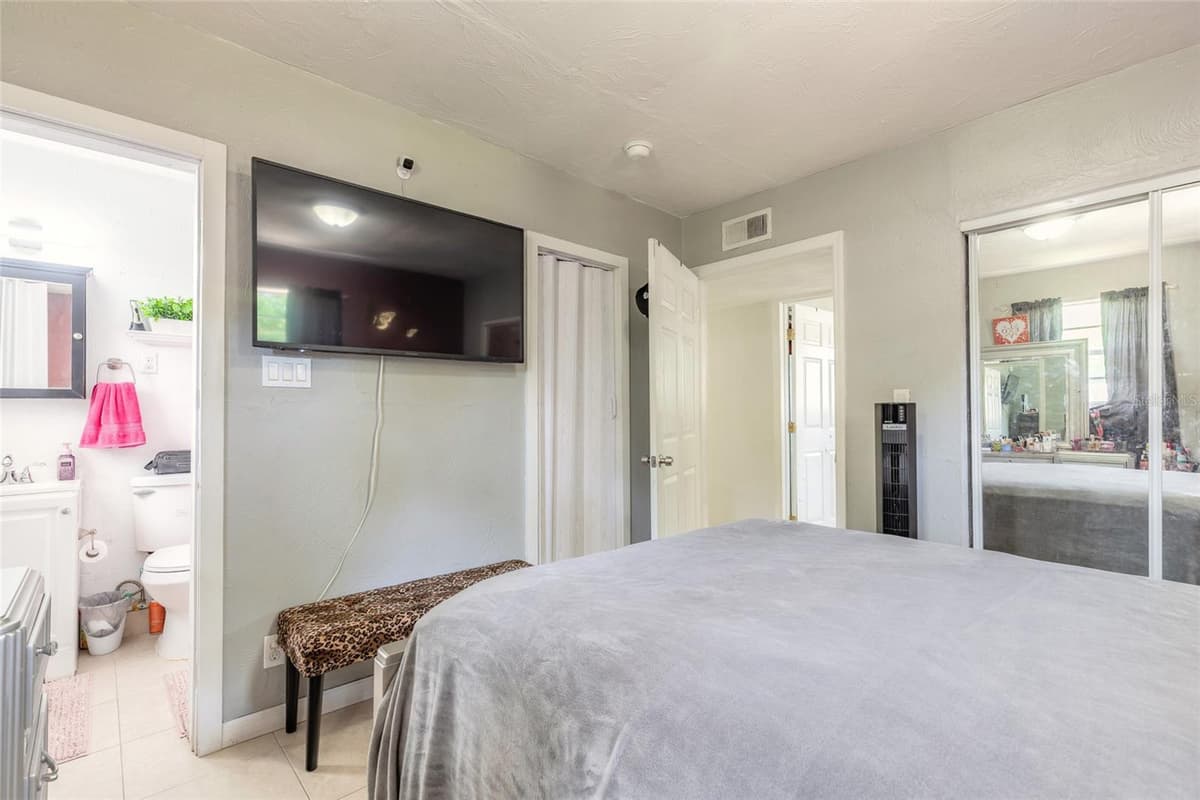 645 WESTWARD CIRCLE — photo 17 of 38