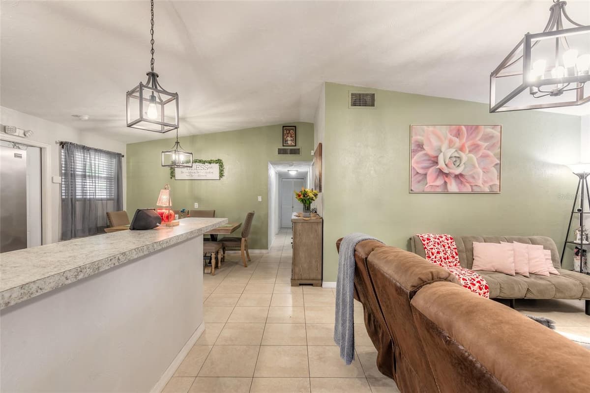 645 WESTWARD CIRCLE — photo 14 of 38