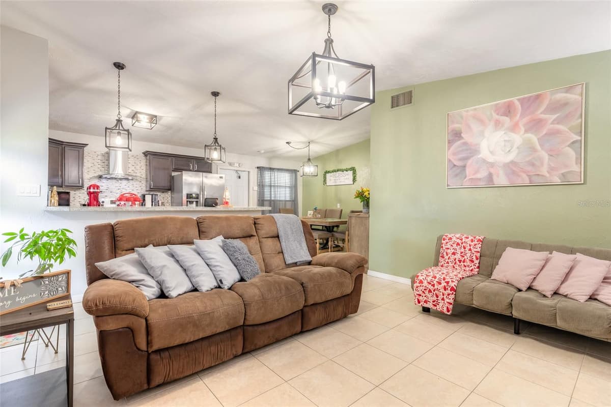 645 WESTWARD CIRCLE — photo 12 of 38