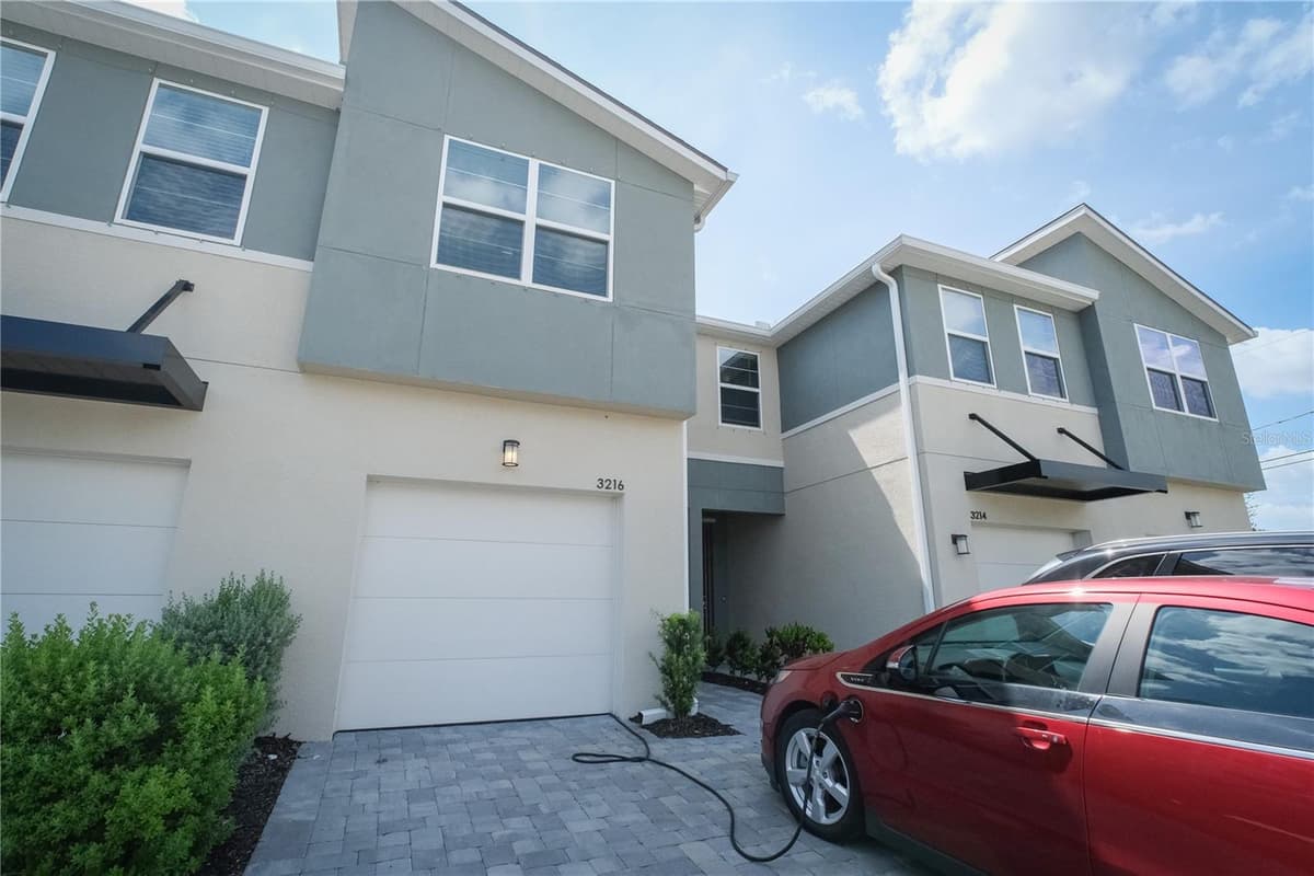 3216 MOONLIT LILY PLACE — photo 46 of 52