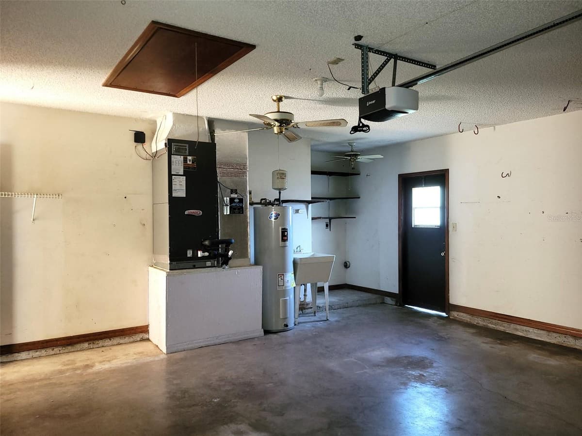 1618 GIVENS COURT — photo 14 of 18
