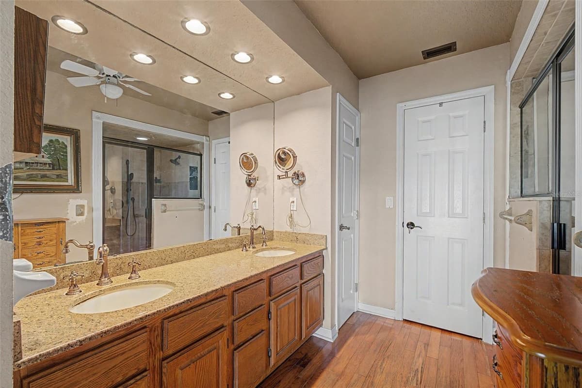 510 EDGEWOOD DRIVE — photo 20 of 43