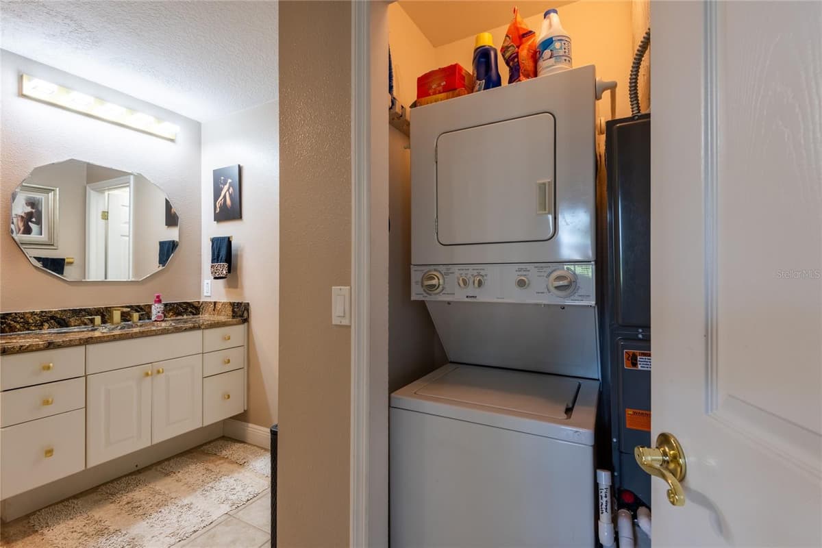 6808 DALI AVENUE — photo 16 of 22