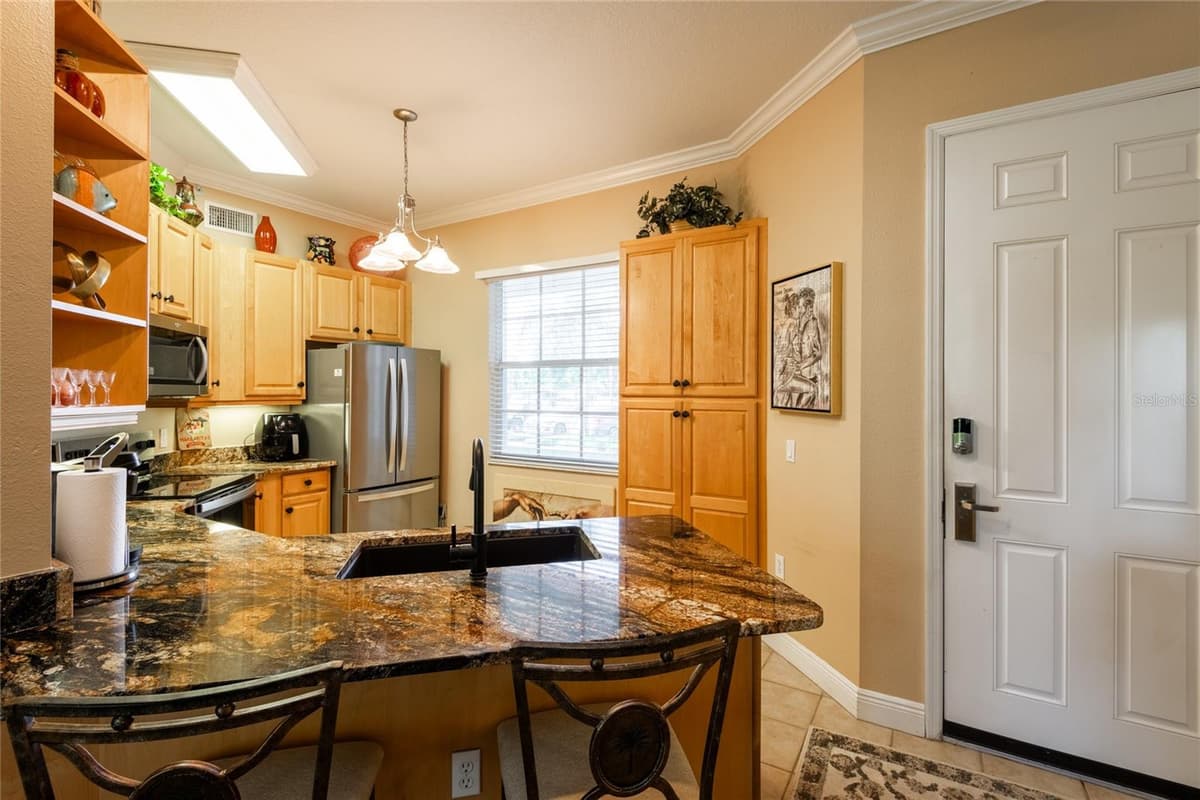 6808 DALI AVENUE — photo 8 of 22