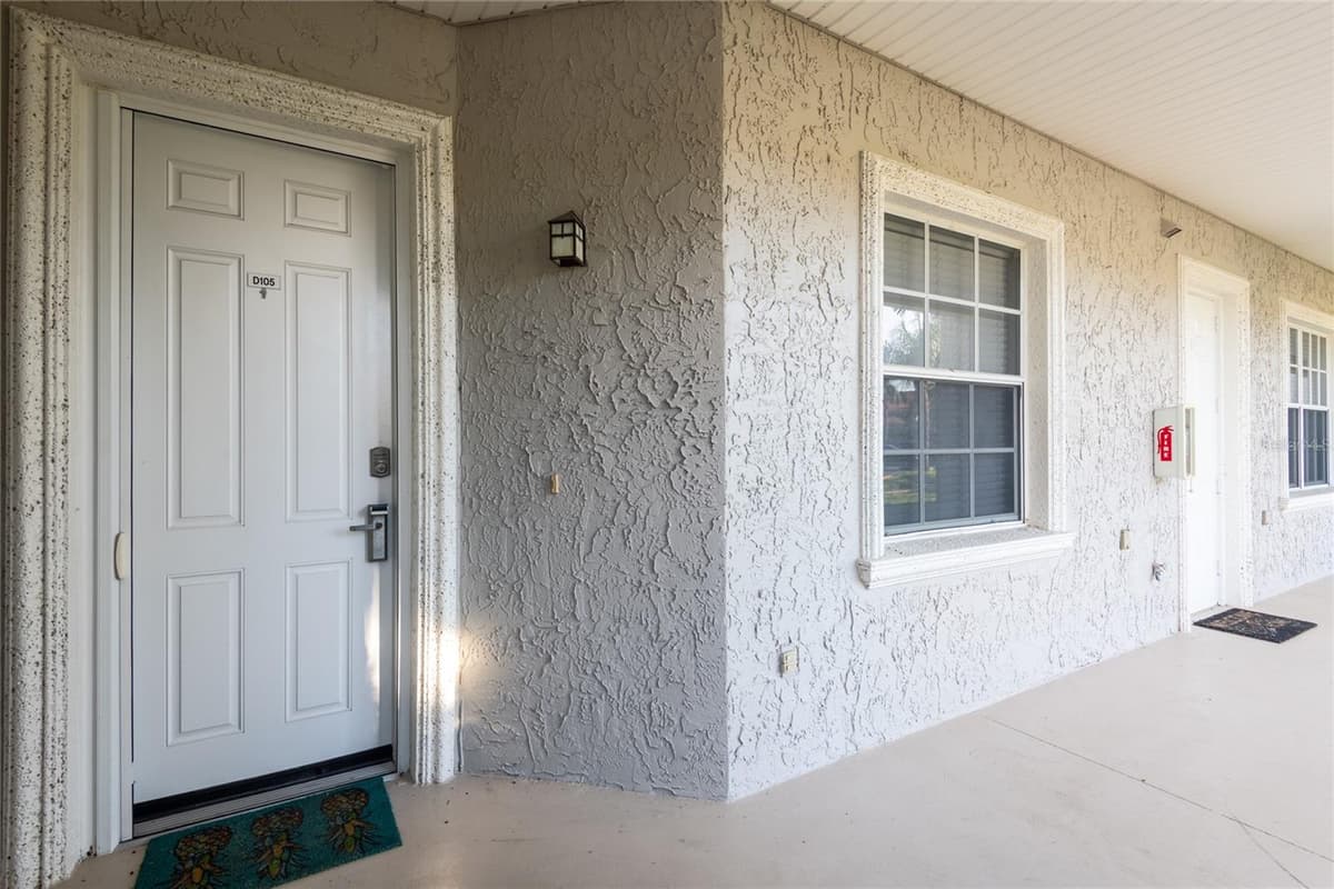 6808 DALI AVENUE — photo 2 of 22