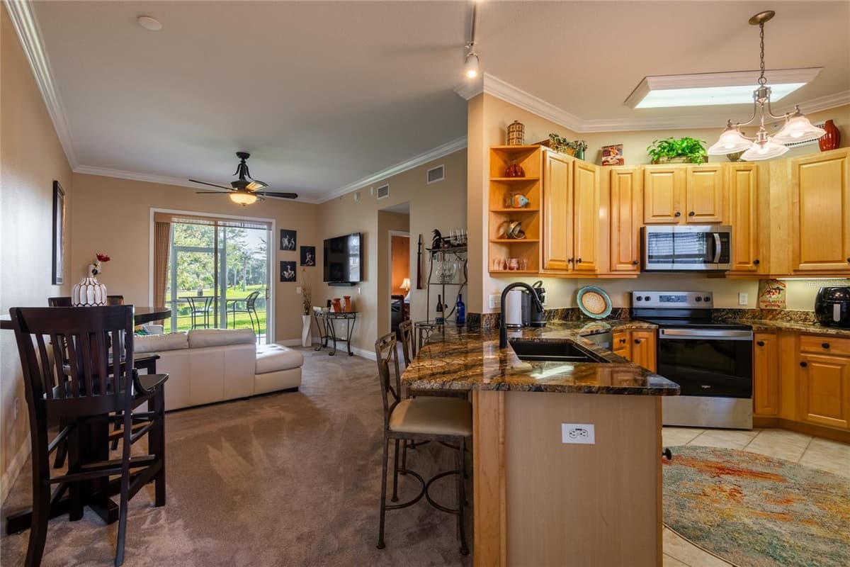 6808 DALI AVENUE — photo 9 of 22