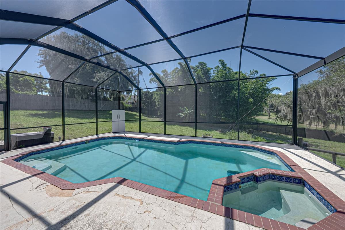 2120 HURLEY DRIVE — photo 36 of 43
