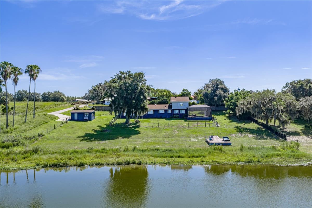 2120 HURLEY DRIVE — photo 3 of 43
