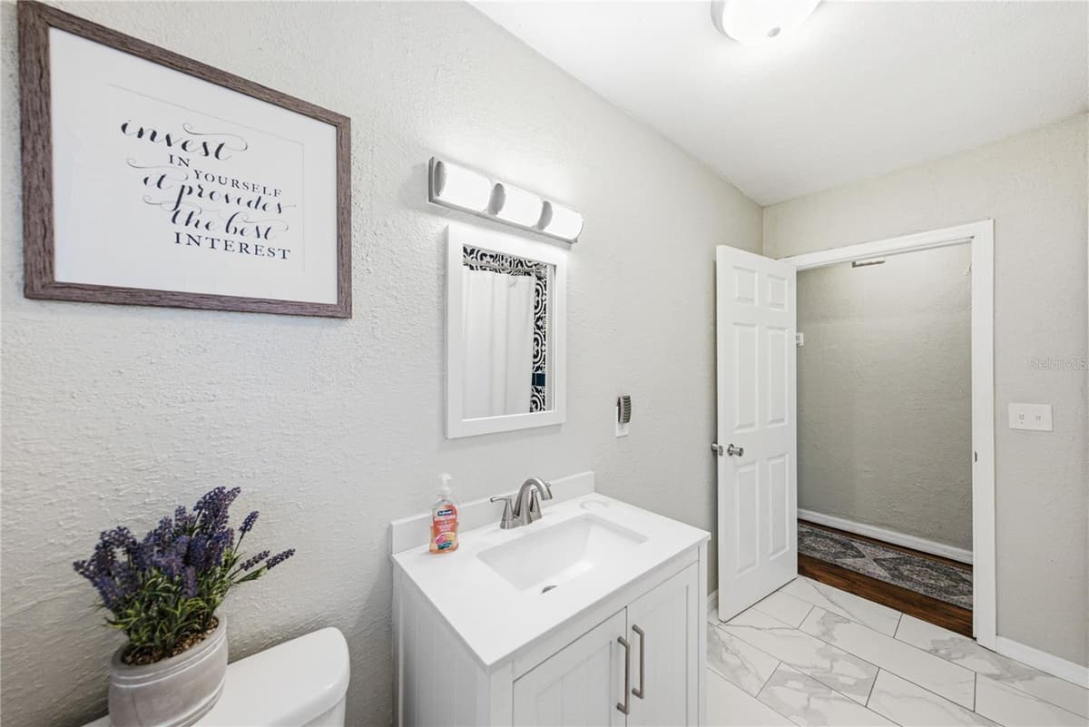 2120 HURLEY DRIVE — photo 19 of 43