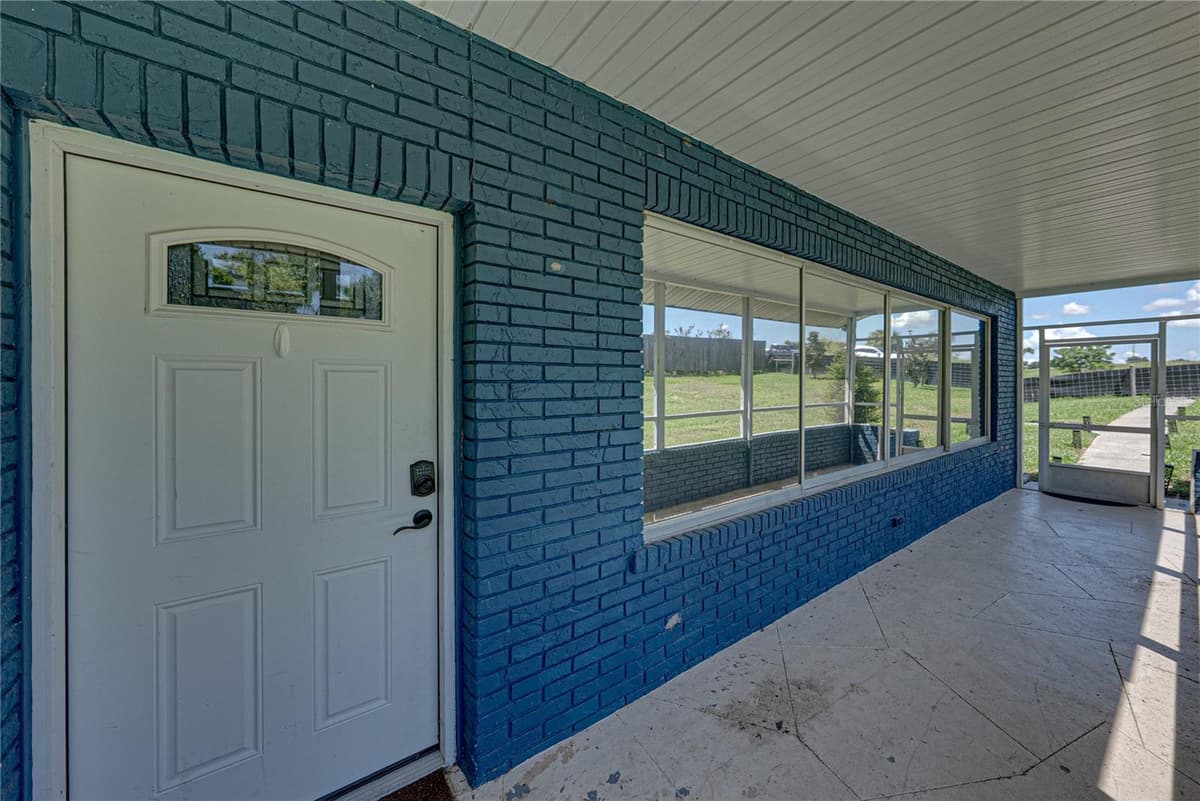 2120 HURLEY DRIVE — photo 6 of 43