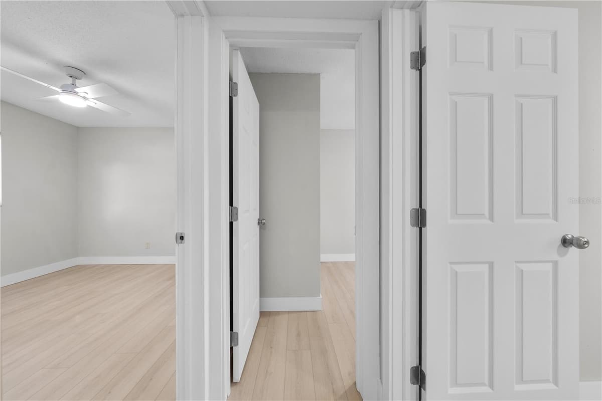 224 CALIFORNIA AVENUE — photo 18 of 48