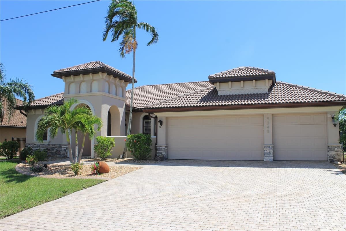 9348 HIALEAH TERRACE — photo 2 of 57