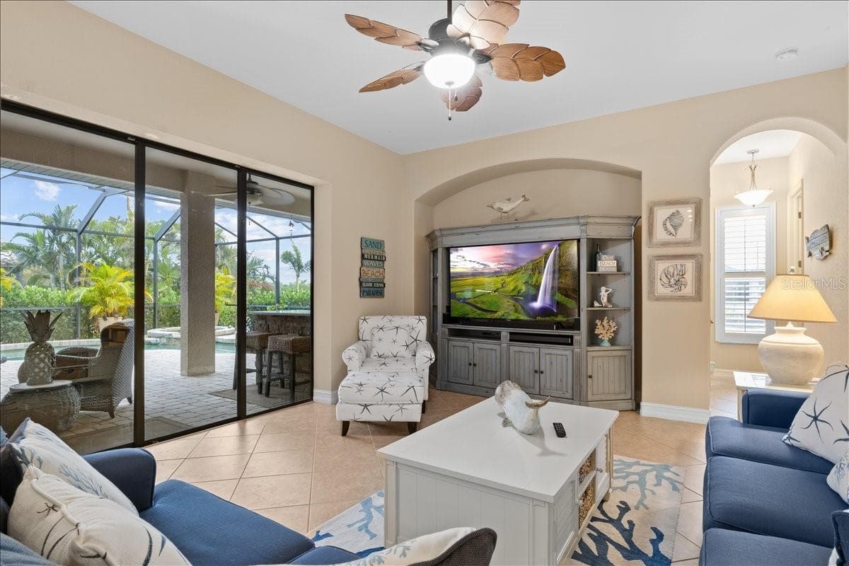 9348 HIALEAH TERRACE — photo 6 of 57