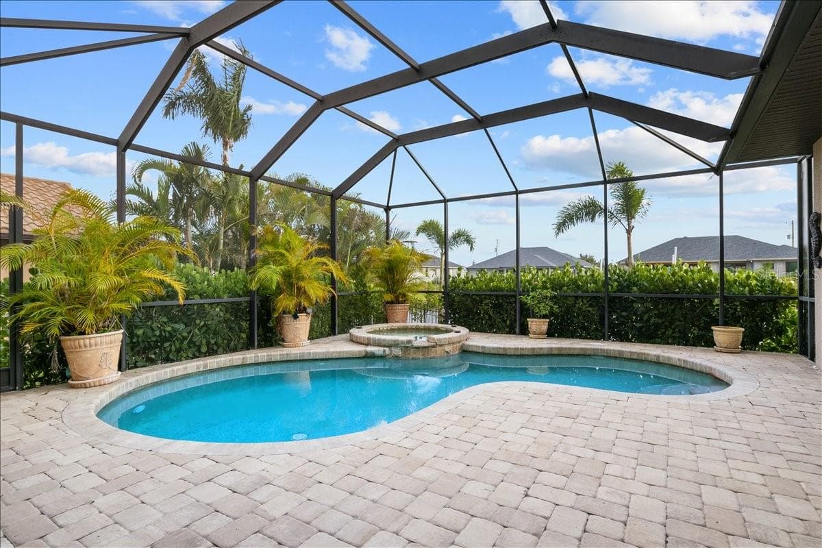 9348 HIALEAH TERRACE — photo 41 of 57