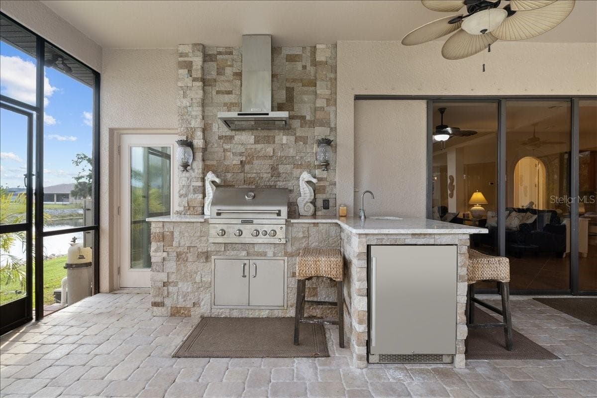 9348 HIALEAH TERRACE — photo 4 of 57