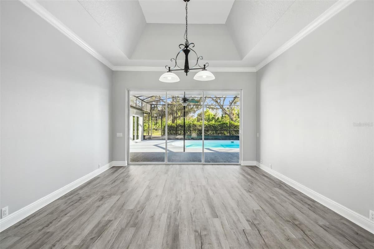 8818 POE DRIVE — photo 9 of 64
