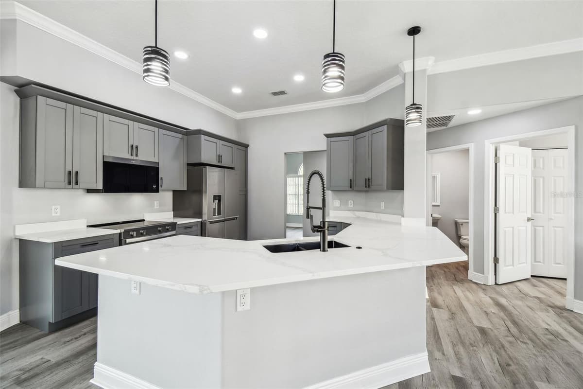 8818 POE DRIVE — photo 34 of 64