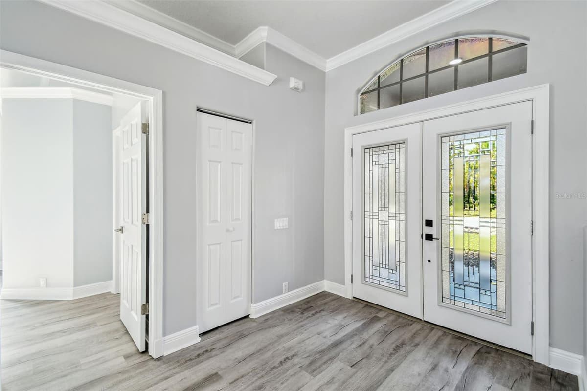 8818 POE DRIVE — photo 6 of 64