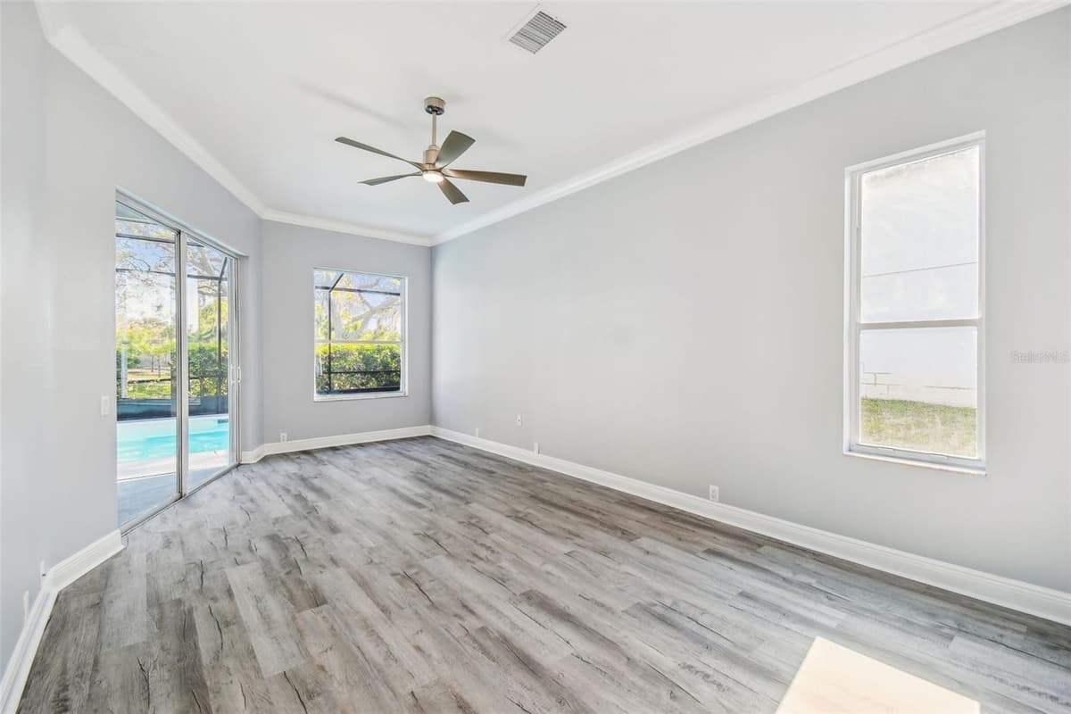 8818 POE DRIVE — photo 15 of 64