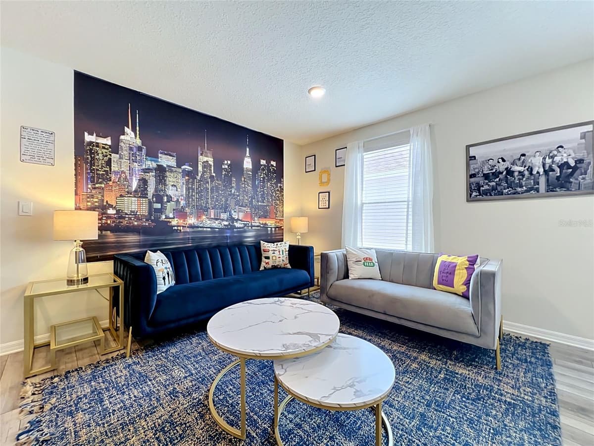 4033 LANA AVENUE — photo 38 of 99