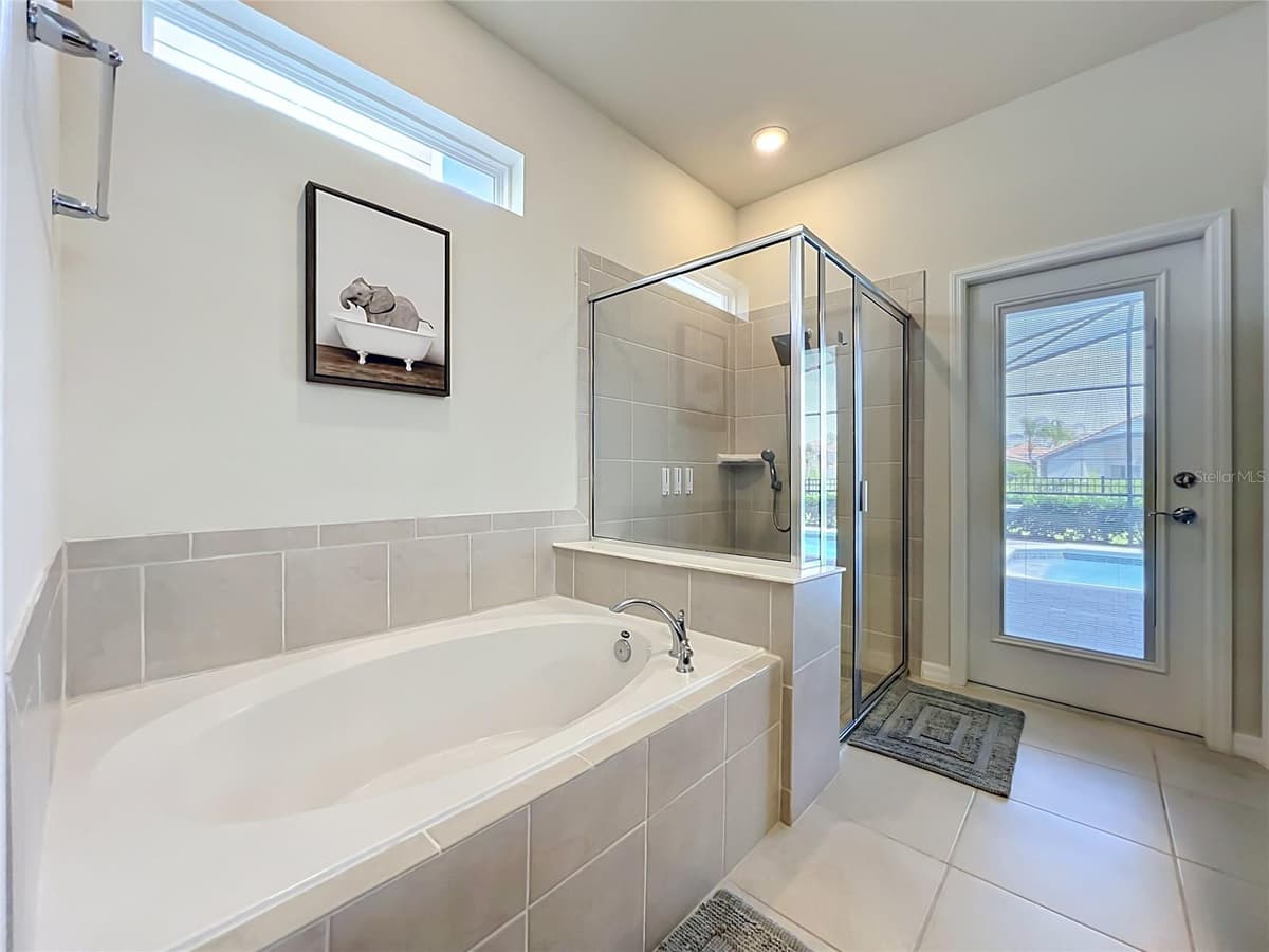 4033 LANA AVENUE — photo 23 of 99