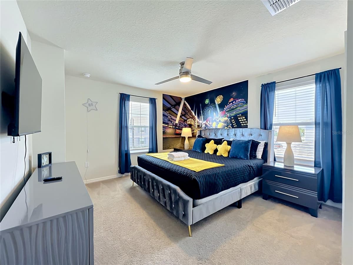 4033 LANA AVENUE — photo 68 of 99