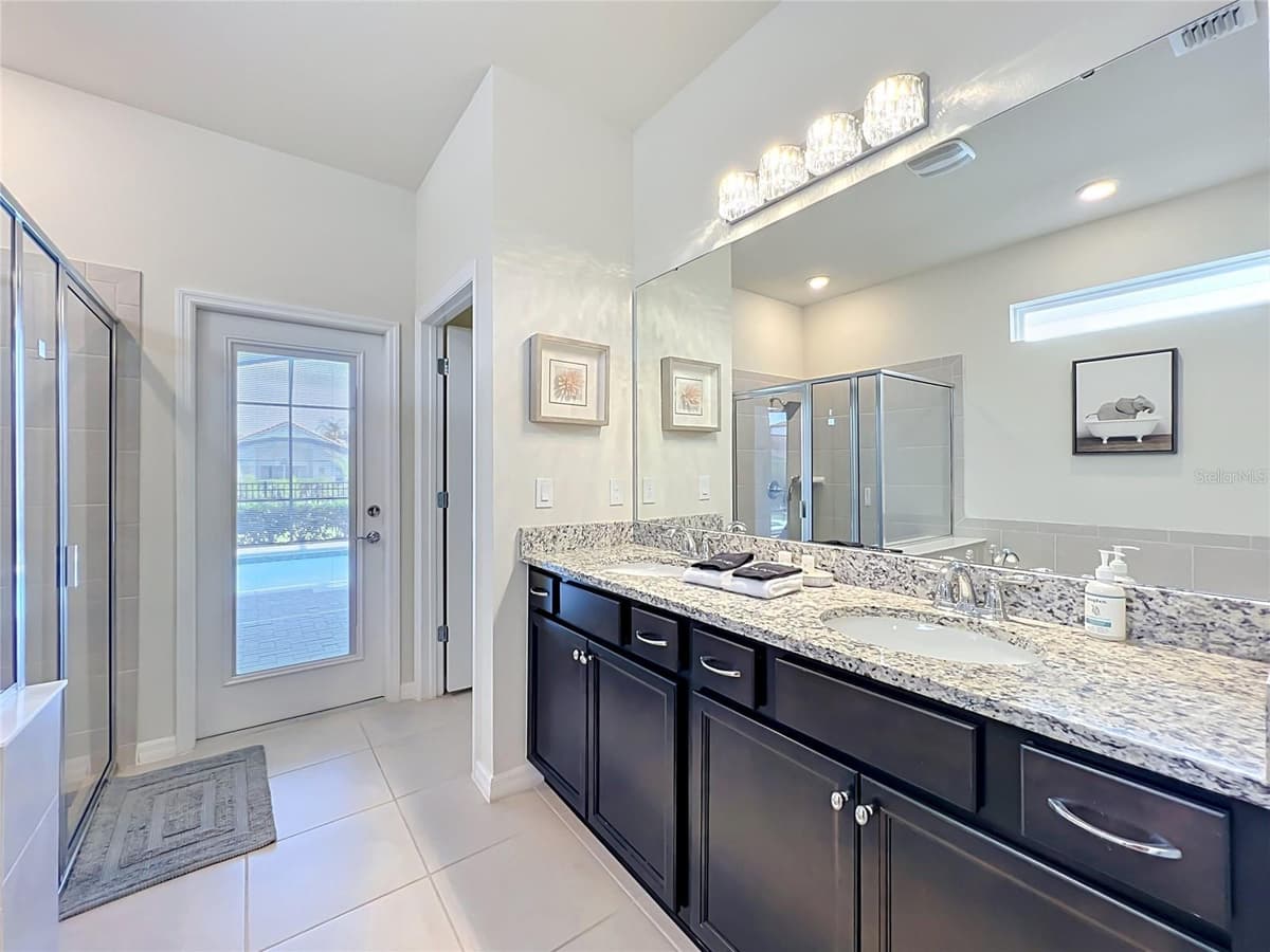 4033 LANA AVENUE — photo 25 of 99