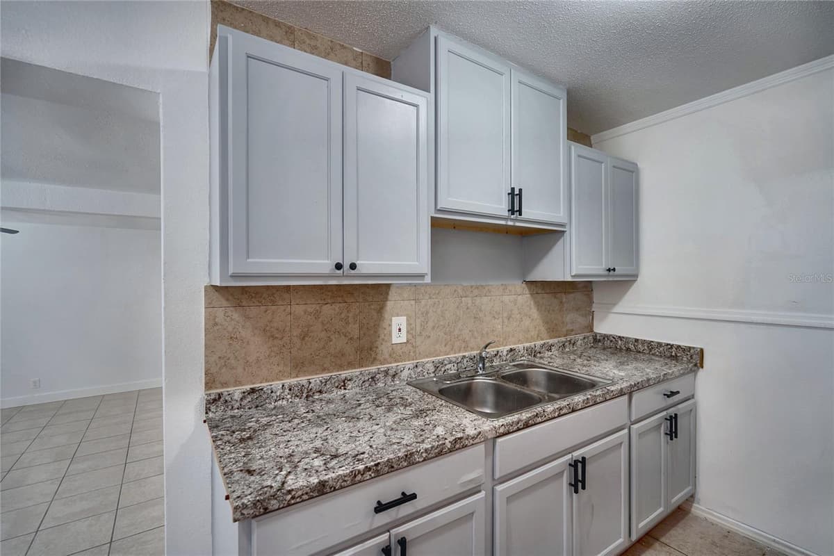 5625 BRYSON DRIVE — photo 6 of 19