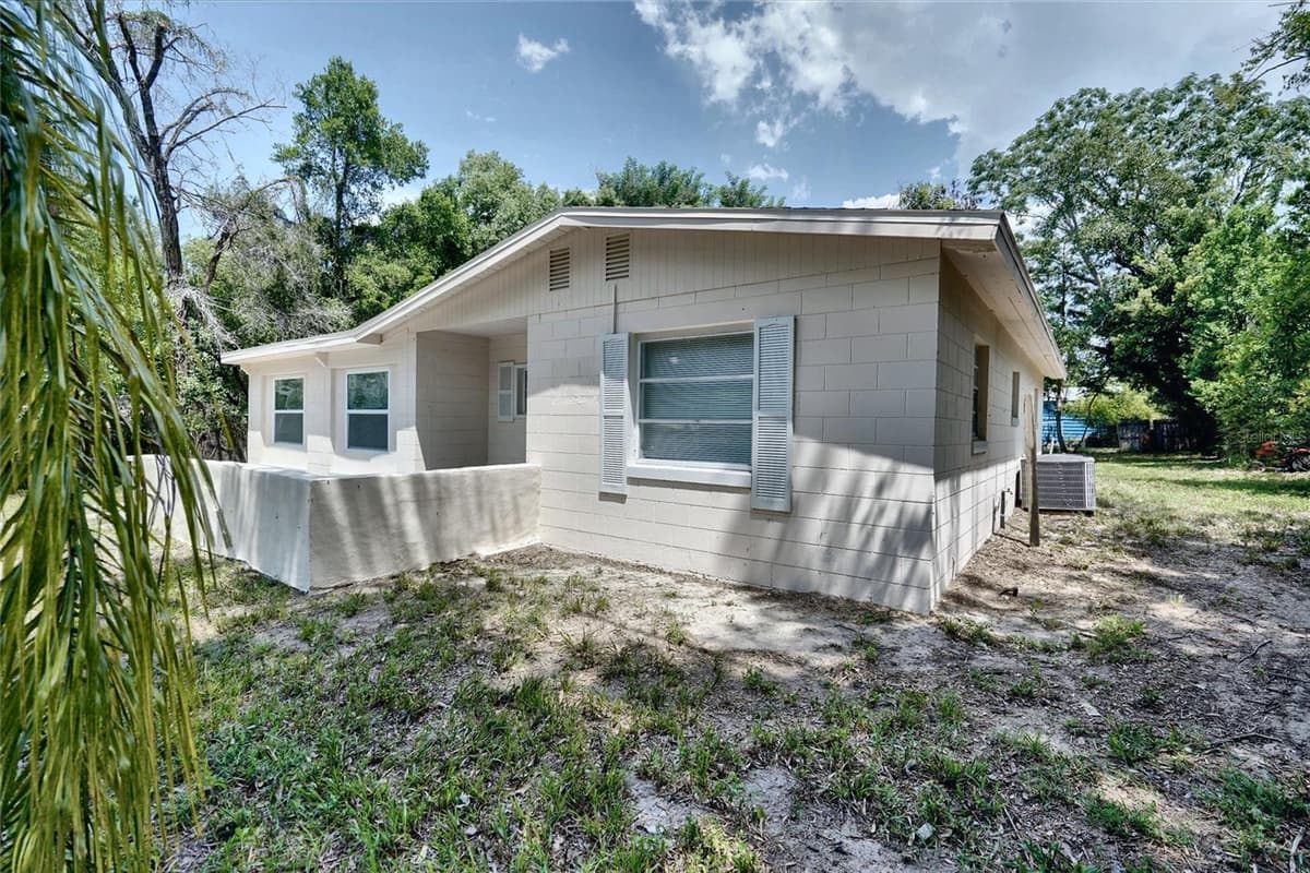 5625 BRYSON DRIVE — photo 18 of 19