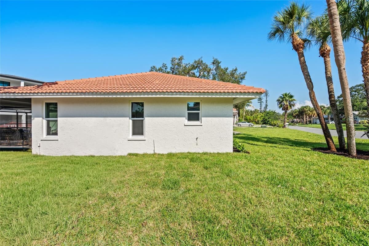 670 VENICE LANE — photo 72 of 91