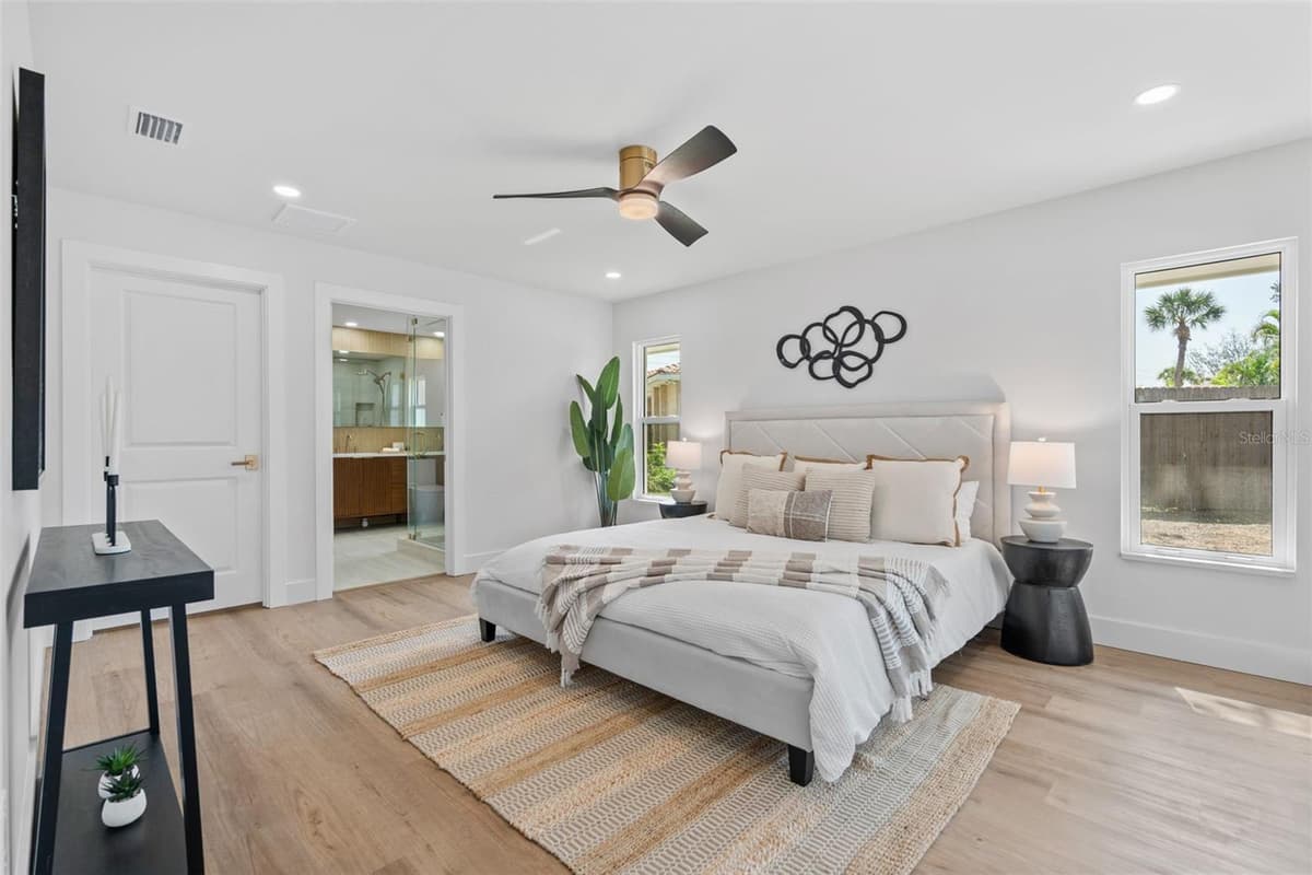 670 VENICE LANE — photo 39 of 91