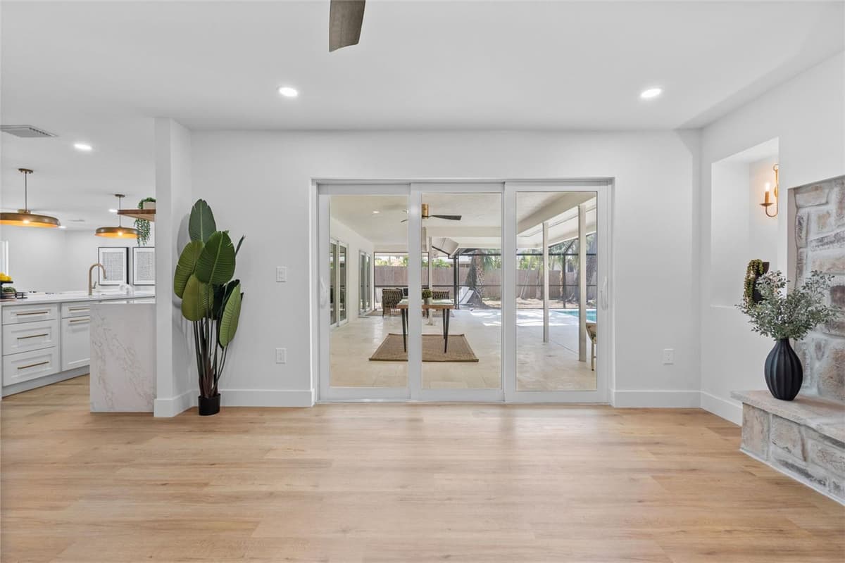 670 VENICE LANE — photo 53 of 91