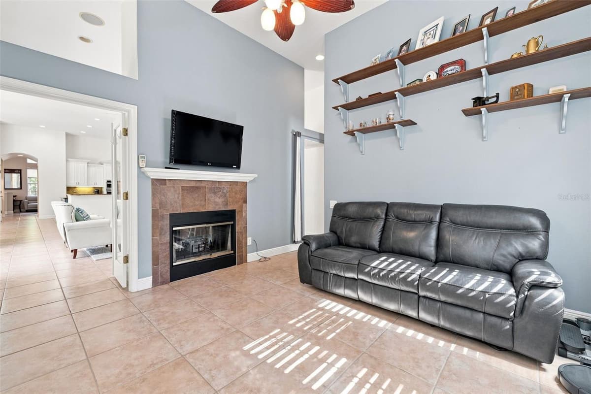 5091 JASMINE WAY — photo 16 of 53