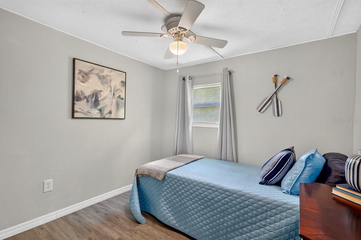55707 JAMIE DRIVE — photo 36 of 47